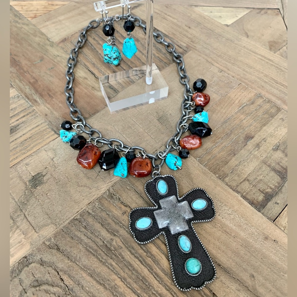 NWT Southwest Western Cross Pendant Necklace and Earrings Set